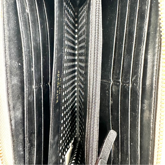 Kate Spade Silver Sparkly Leather Large Zip Around Wallet Clutch Purse Logo - Picture 9 of 9